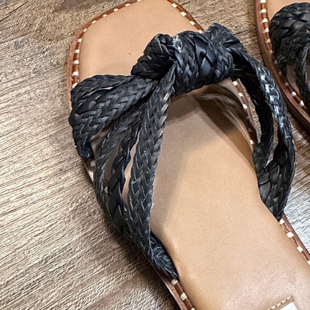 Steve Madden Black Knotted Women's Sandals - Picture 6 of 9